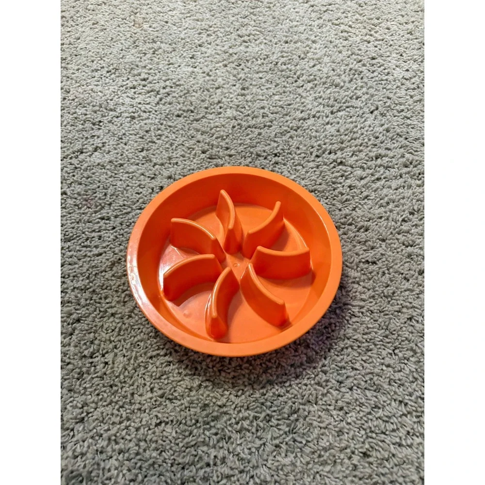 New Dog Slow Feeder Bowl - Pet Food Puzzle - Bloat Stop Orange - 2 Cups